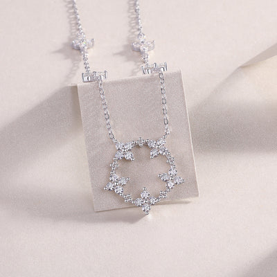 Iris - A Fashionable And Luxurious Diamond Jewelry Pendant Set With Moissanite S925 Sterling Silver And Platinum Plating