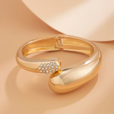 Ingemark Hip Hop Inlaid Rhinestones Water Drop Spring Bangle for Women